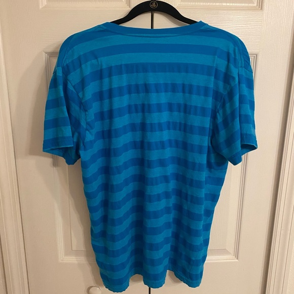 Blue Striped Short Sleeve Men’s Tee XL - Picture 4 of 4
